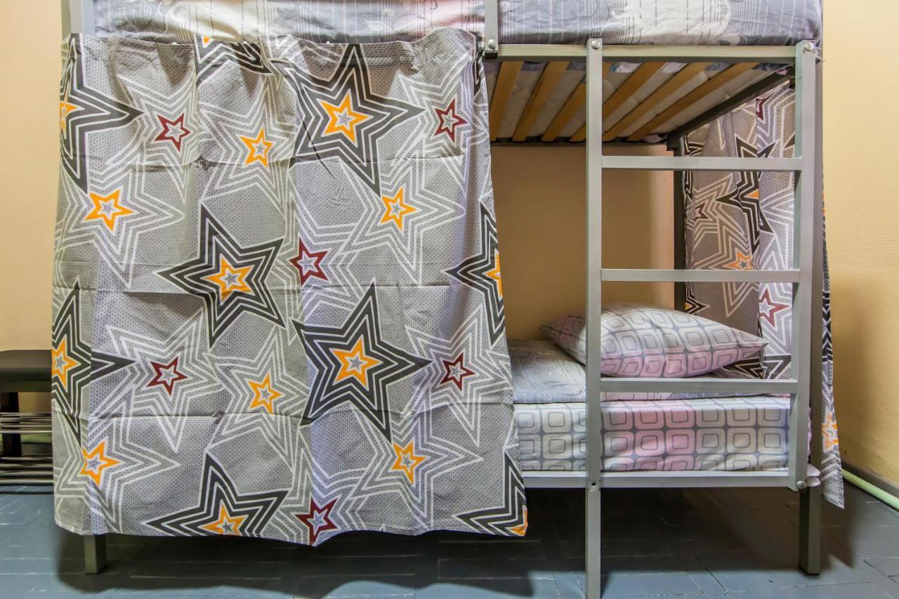 Hostel Vokzalnaya Kiev Esterno foto
