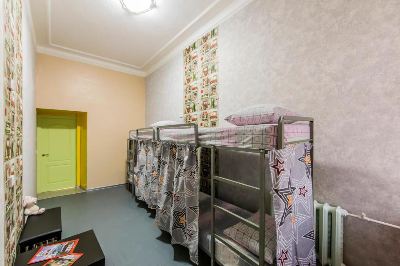 Hostel Vokzalnaya Kiev Esterno foto