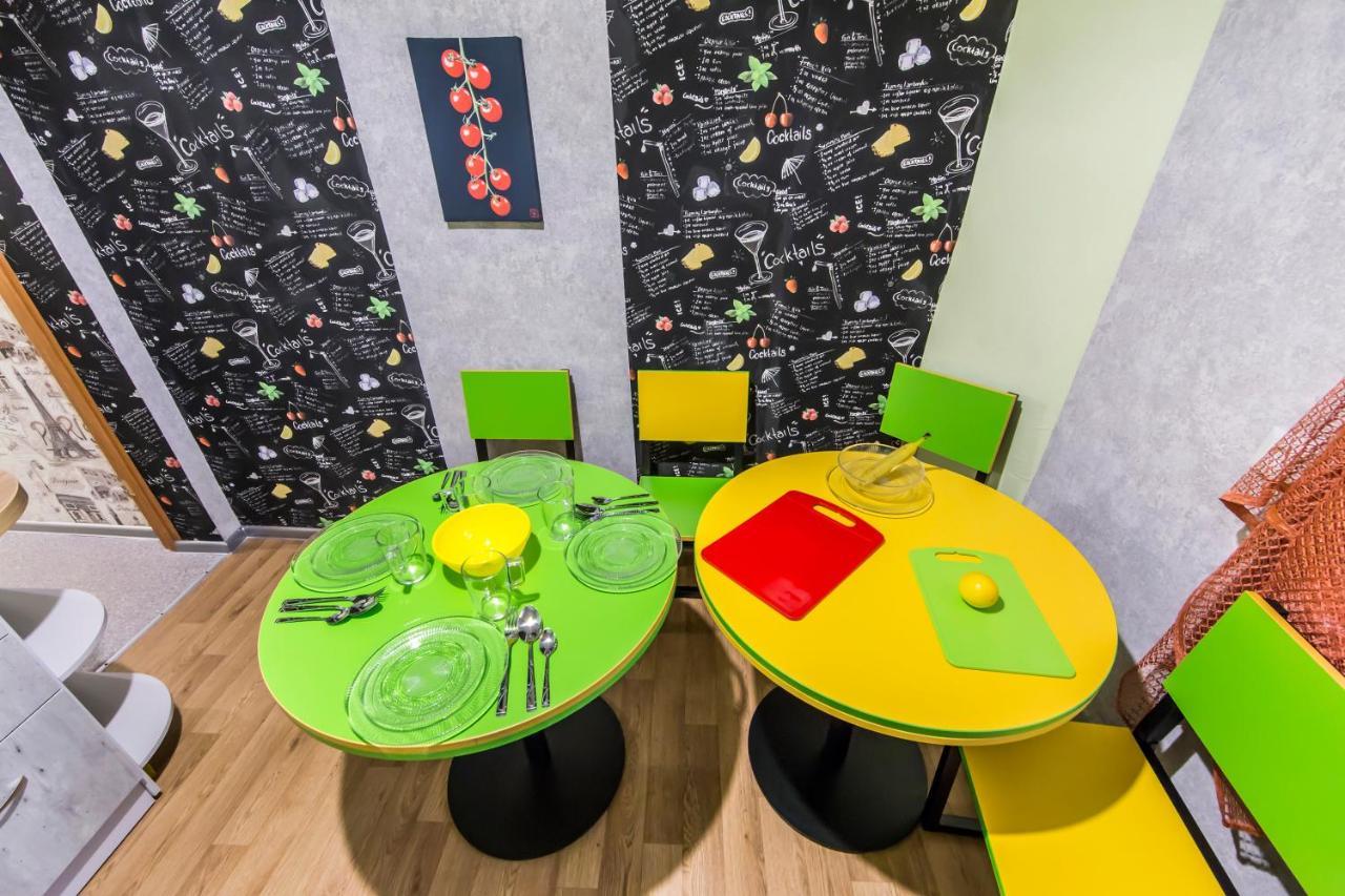 Hostel Vokzalnaya Kiev Esterno foto