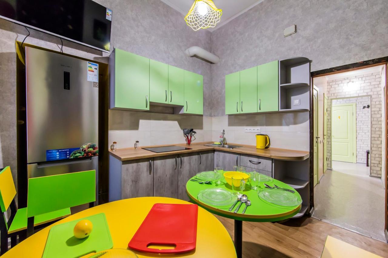 Hostel Vokzalnaya Kiev Esterno foto