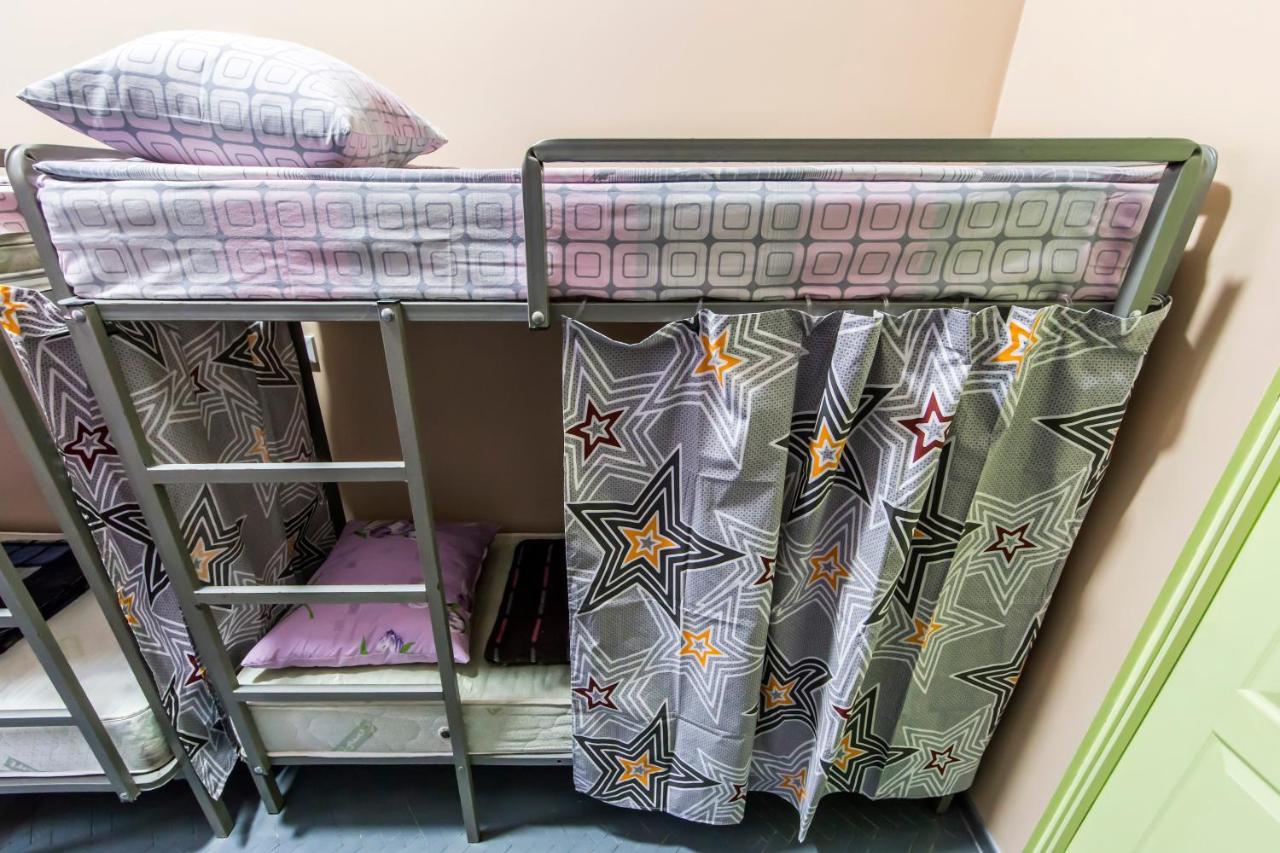 Hostel Vokzalnaya Kiev Esterno foto